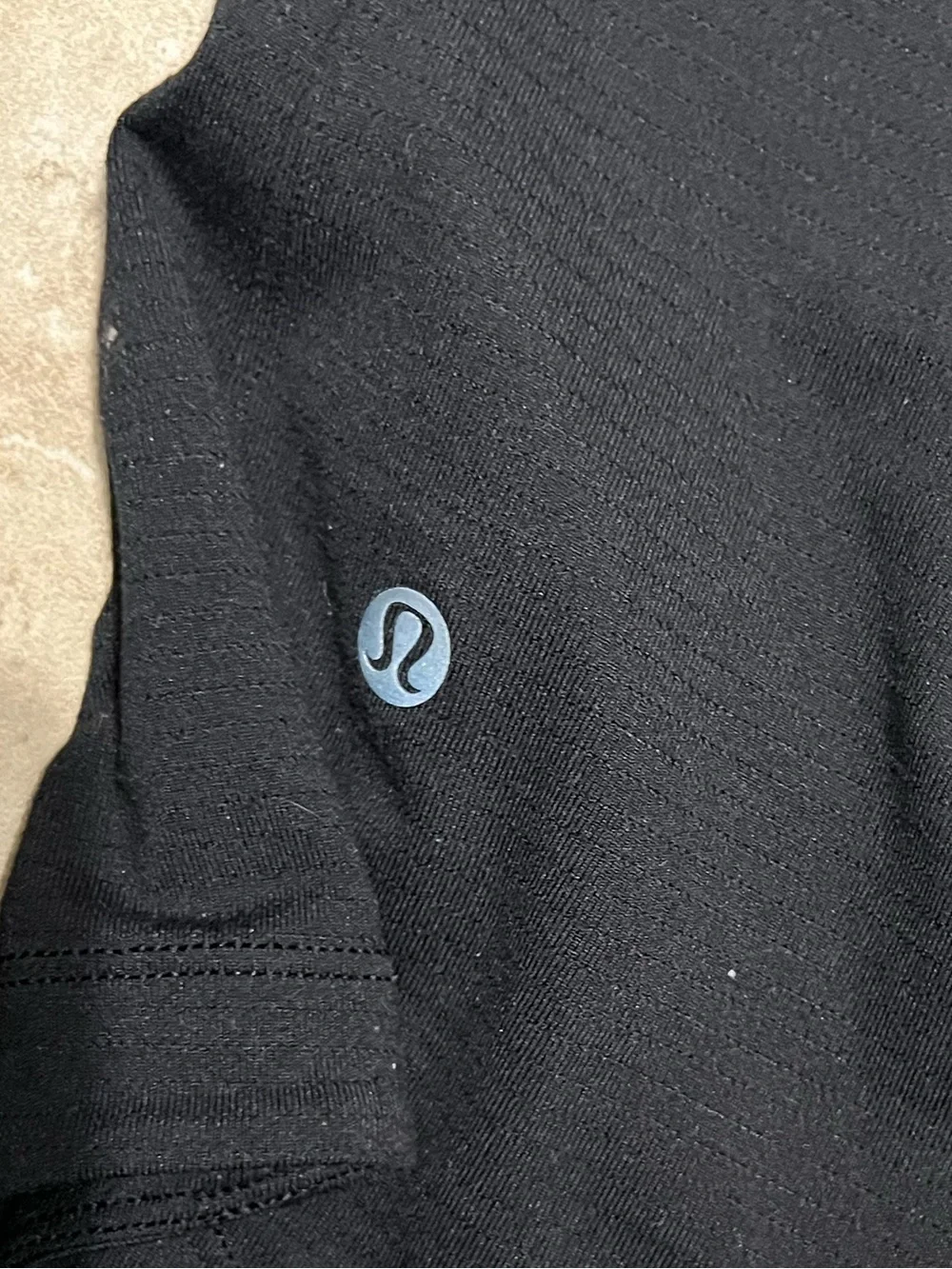 Lululemon - Picture 6 of 6